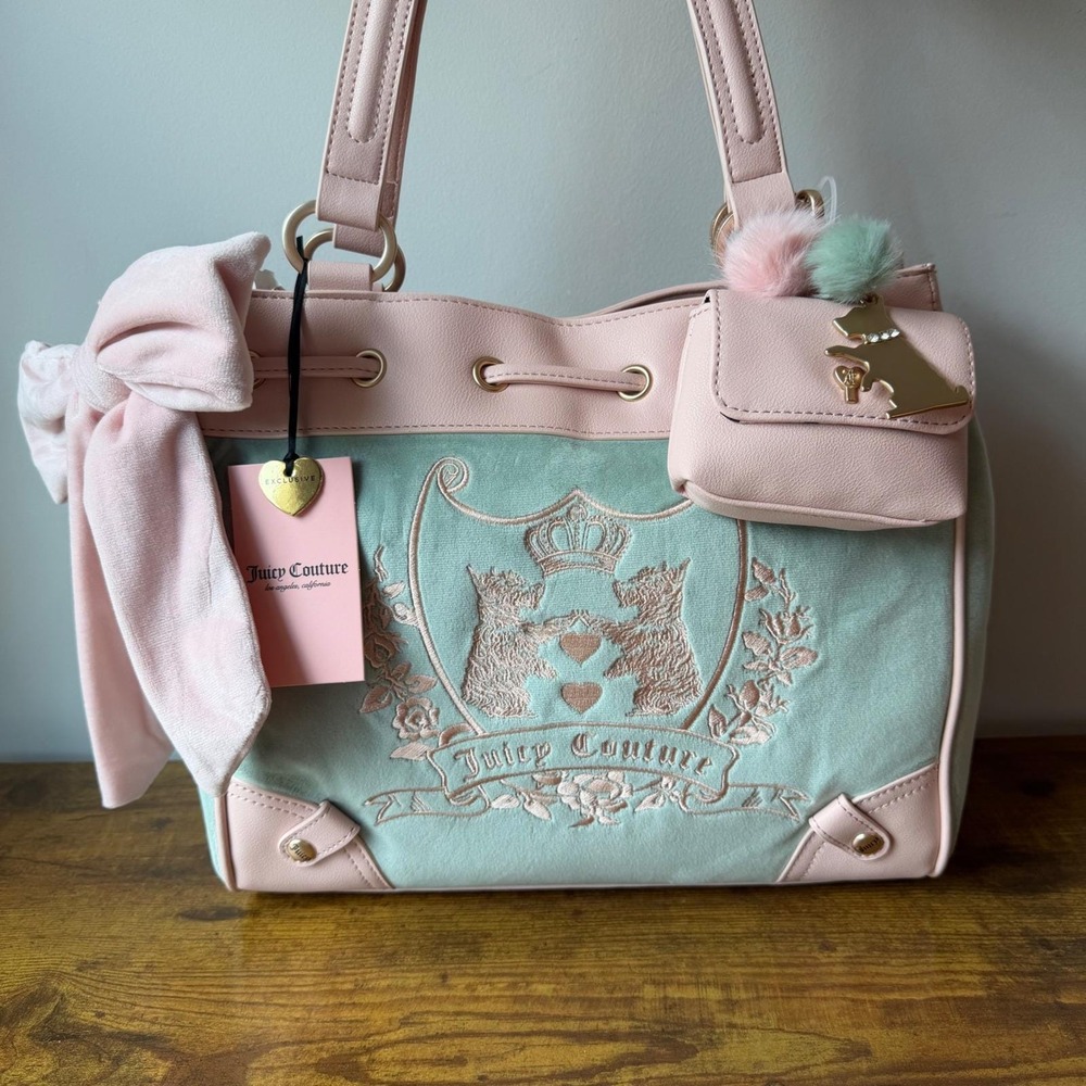 New Juicy Couture New Love Chapter Frost Green Light Pink Daydreamer Tote Bag